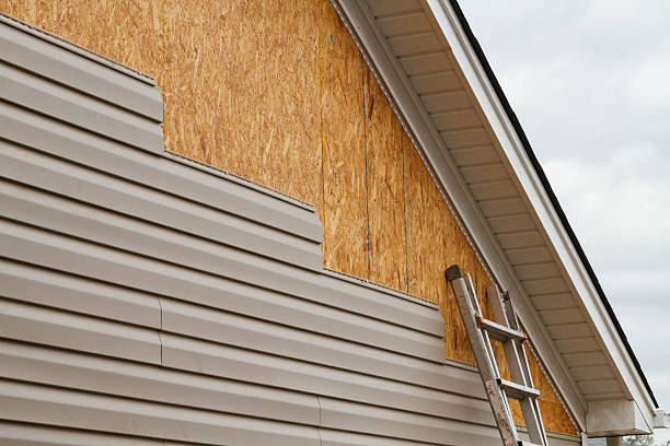 24/7 Emergency Emergency Siding Repair experts in Ellwood City, PA